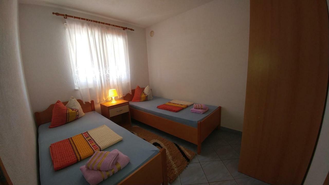 Apartments Ayla Vir Exterior foto